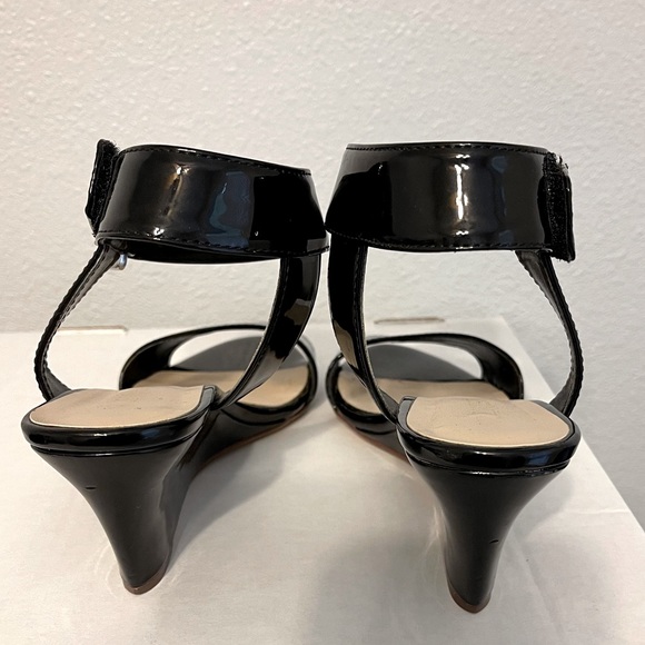 Nine West Black Sandals - Picture 3 of 7